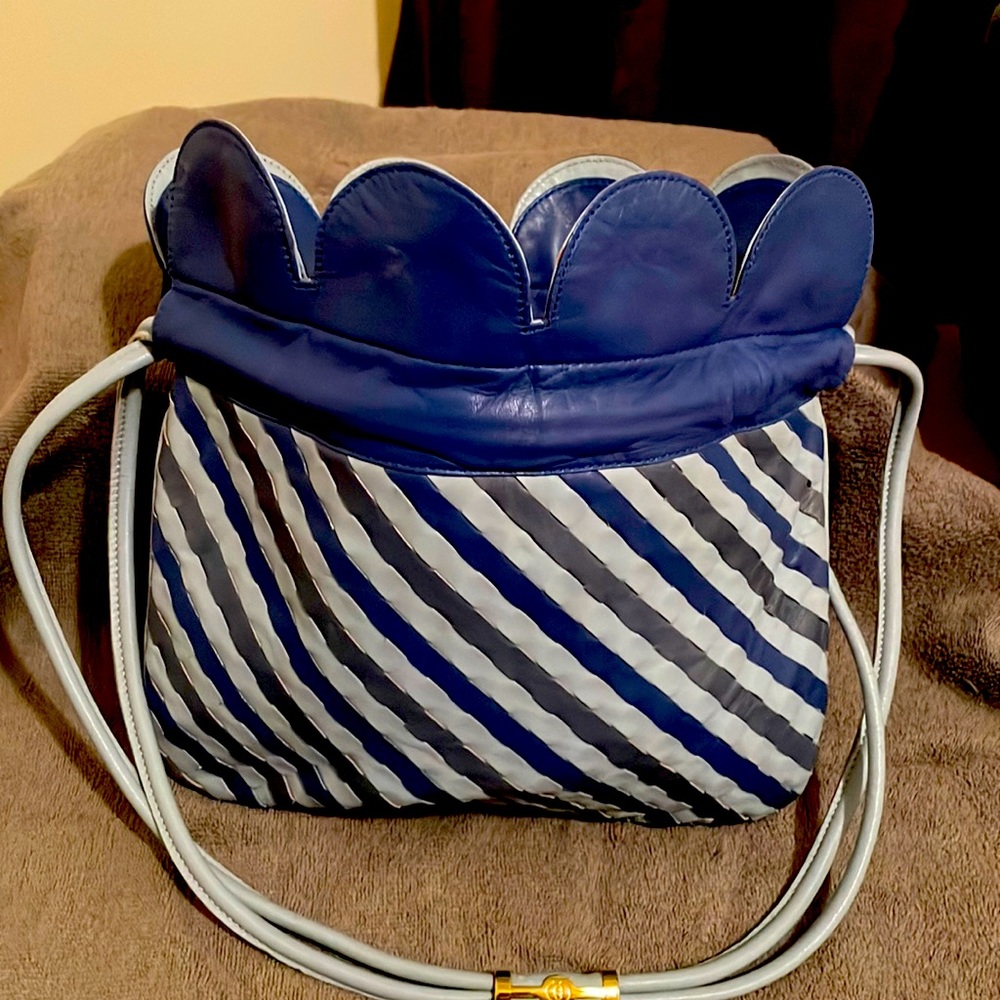 Vintage (circa1980’s?) Gucci handbag